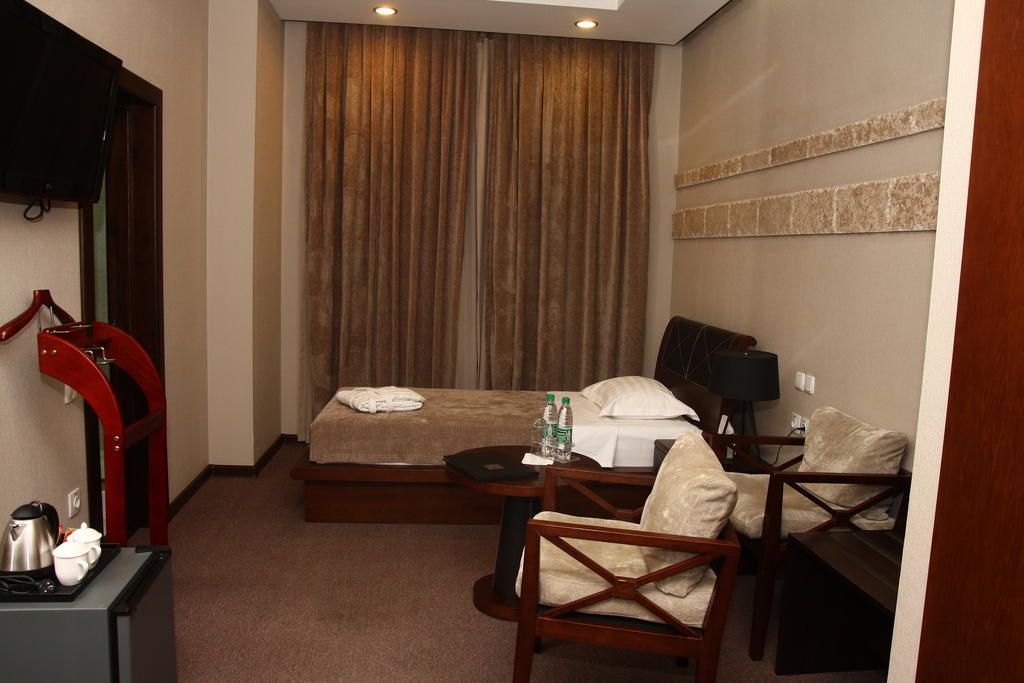 Grand M Hotel 나보이 객실 사진
