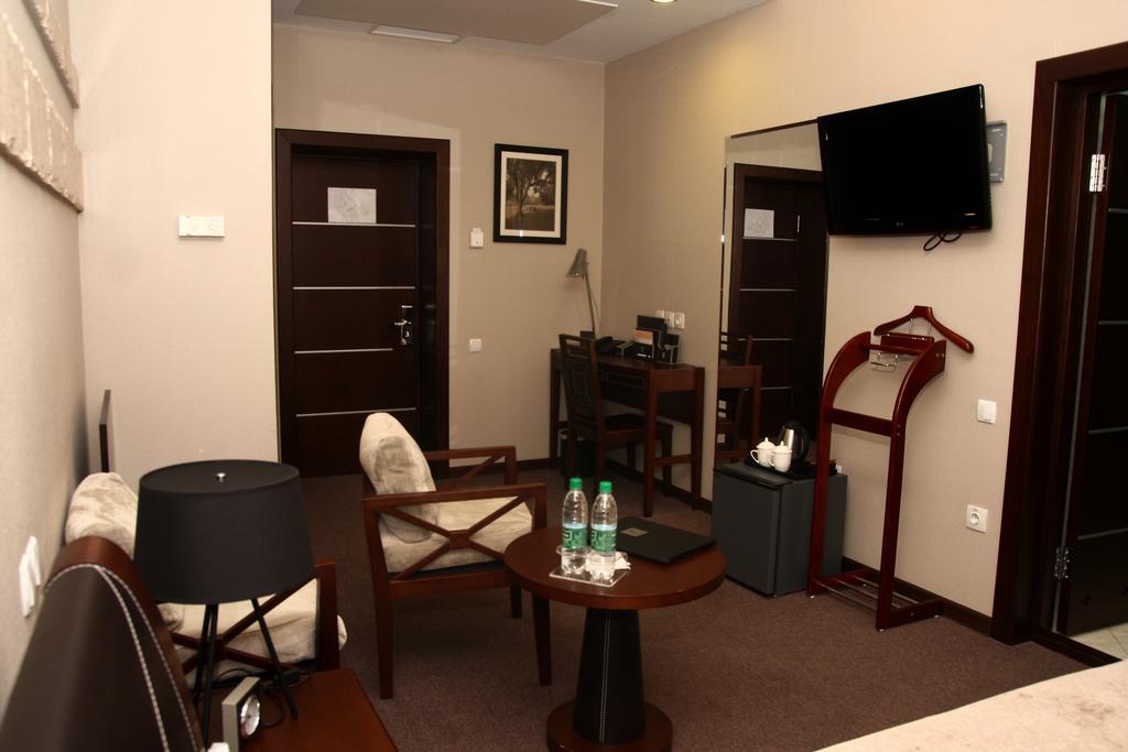 Grand M Hotel 나보이 객실 사진