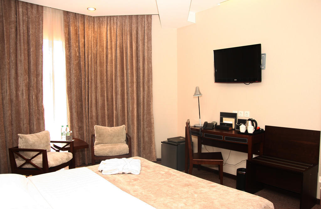 Grand M Hotel 나보이 객실 사진